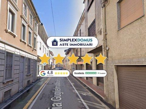 Trilocale in Via Guglielmo Marconi, Bovisio Masciago