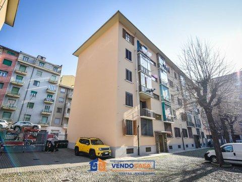 Trilocale in Corso Sebastopoli, 28, Filadelfia, Torino