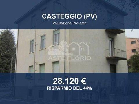Trilocale in Via Amedeo di Savoia Duca d'Aosta, 15, Casteggio