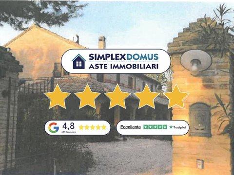 Villa in Località Cannelle, Cuccurano - Carrara - Monte Giove, Fano
