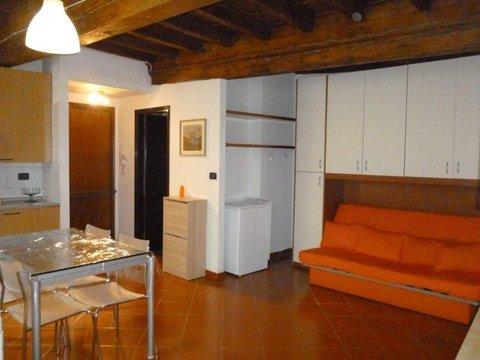 Monolocale in Via Porta San Pietro, 56, Centro, Ferrara