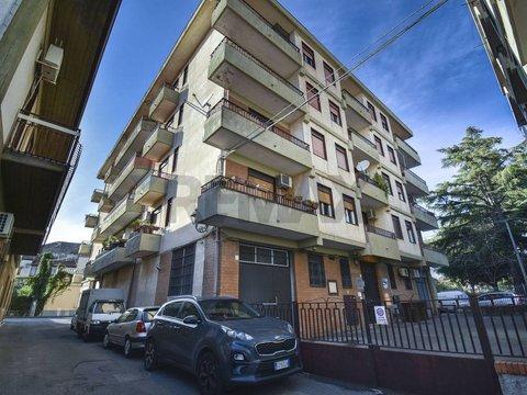 Appartamento in Via Luigi Capuana, 10, Viagrande