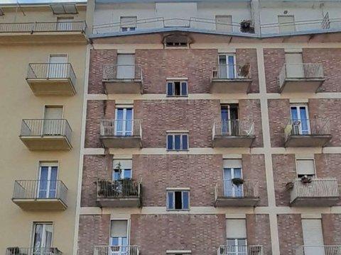 Trilocale in Via Valentino Carrera, s.n.c, Parella, Torino