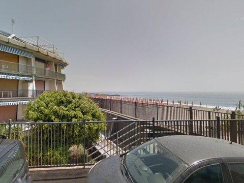 Trilocale in Via Teocle, 15, Giardini-Naxos