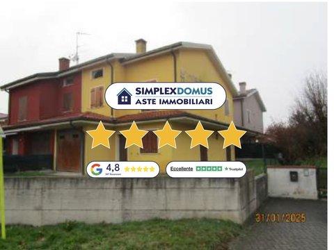 Villa in Strada Montata, Porto Mantovano
