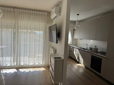 Camera in Viale Piacenza, 20, Parco, Riccione