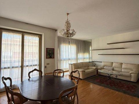 Appartamento in Corso Lodi, 83, Lodi - Brenta, Milano