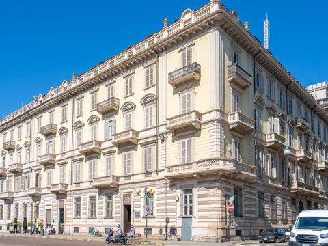 Quadrilocale in Via Antonio Meucci, 1, Centro, Torino