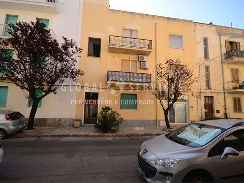 Trilocale in Via E. Porrino, 30, Sant'Agostino, Alghero