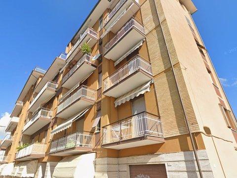Appartamento in Via Dante Alighieri, 10, Chiaravalle