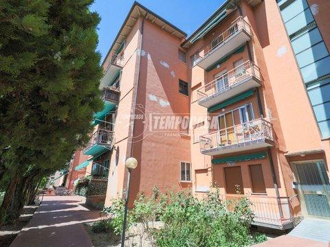 Quadrilocale in Via Alcide de Gasperi, Campanella - Stazione - Colombarina, Imola