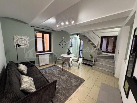 Appartamento su due piani in Via del Varrone, 21, Centro, Asti