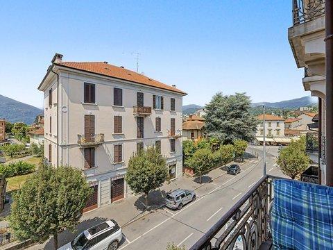 Quadrilocale in Via XXV Aprile, 87, Luino