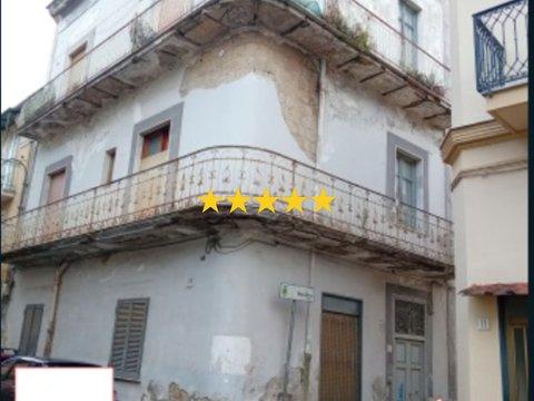 Trilocale in corso Italia, Saviano