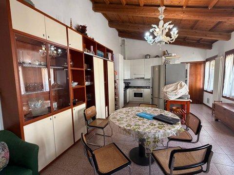 Bilocale in Contrà Mure San Michele, 12, Santa Caterina, Vicenza