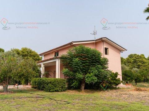 Villa a Cavadonna - Monasteri - Tivoli, Siracusa