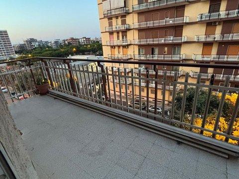 Camera in Viale Luigi de Laurentis, 13, Poggiofranco, Bari