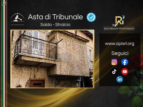 Quadrilocale in Vicolo Del Corallo, 5, Capranica