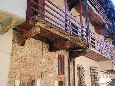 Villetta bifamiliare in Via Malone, 1, Corio