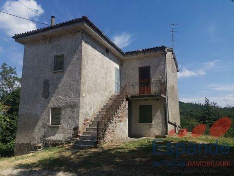 Casa indipendente in Via Sabbioni, Loiano