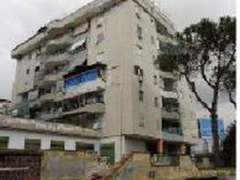 Appartamento in via Enrico de Nicola, 3, Melito di Napoli