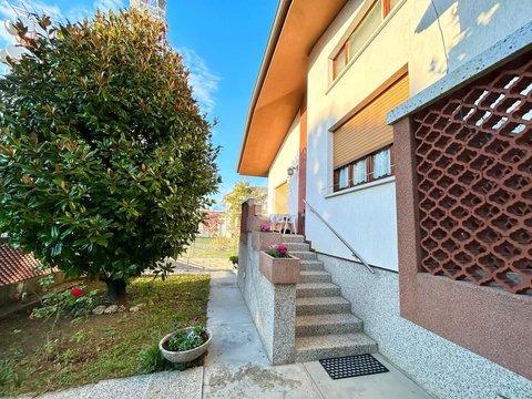 Villa in Via Umberto Caratti, 19, Udine sud, Udine