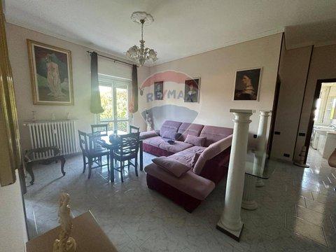 Trilocale in Via Castellanza, 29, Rescaldina