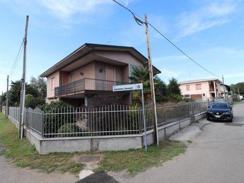 Villa in Via Don Minzoni, 51, Magnago