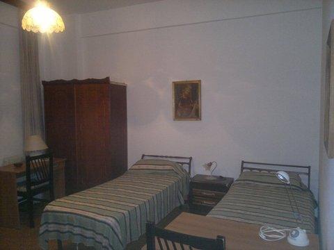Camera in Via Montello, 22, Santa Caterina - San Brunello - Vito, Reggio Calabria