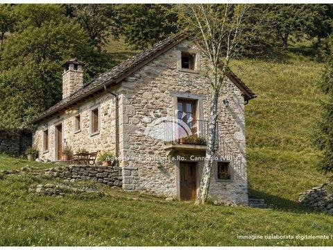 Baita/chalet in Ss631 di Valle Cannobina, 35, Malesco