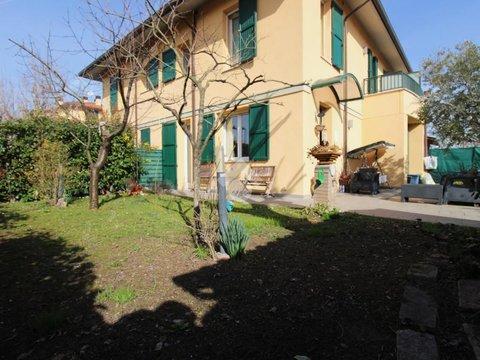 Quadrilocale in Via Adriano Olivetti, 13, Centro, San Giovanni in Persiceto