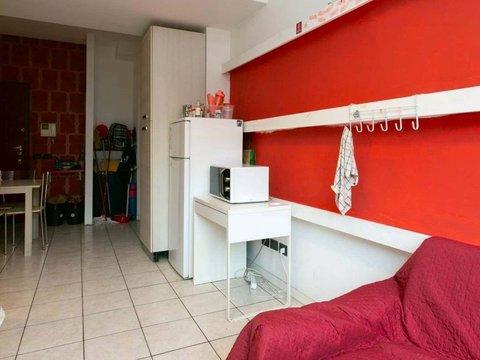 Quadrilocale in Viale Liguria, 51, Navigli - Porta Genova, Milano