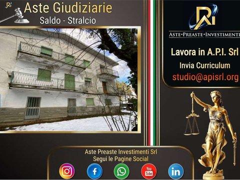 Bilocale in Via Panoramica, 49 a, Lizzano in Belvedere