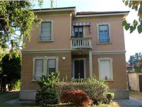 Casa indipendente in Via Novara, 12, Saronno