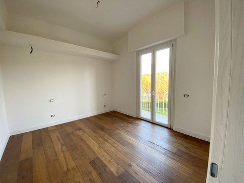 Trilocale in via dell'Argingrosso, 99, Isolotto, Firenze