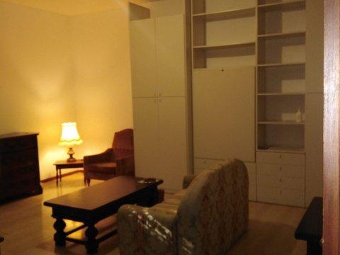 Trilocale in Via Tortona, 44, Borgo Trebbia - Infrangibile, Piacenza
