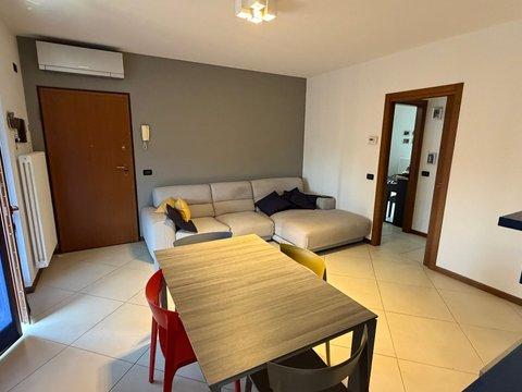 Trilocale in Via Giuseppe Verdi, 5, Castegnato