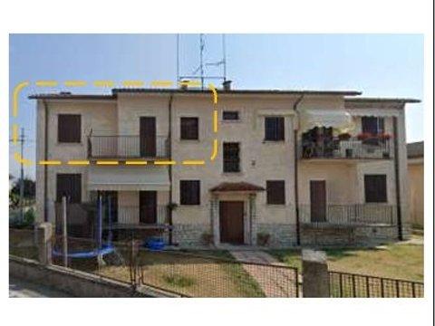 Trilocale in Via Marozin, 10, Orsago