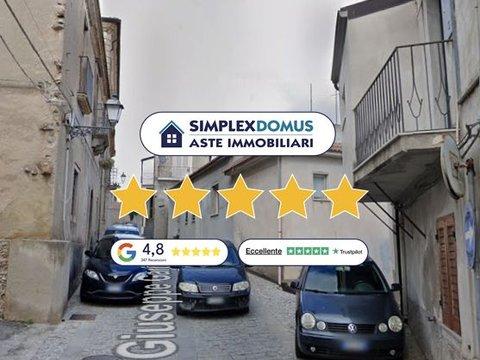 Trilocale in Strada Senza Nome, Roccella Ionica