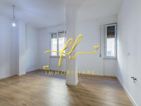 Trilocale in Via Santa Barbara, 57123, Centro Storico, Livorno