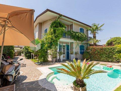 Villa in Via Pianette s.n.c, Bagnolo Cremasco