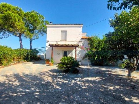 Casa indipendente in Contrada Castellana s.n.c, Guglionesi