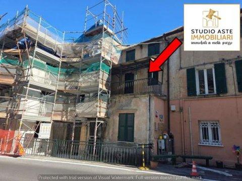 Appartamento su due piani in Via Santuario, 144, Santuario - San Bernardo, Savona