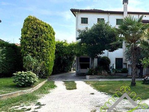 Villa in Via Repubblica, Campagna Lupia