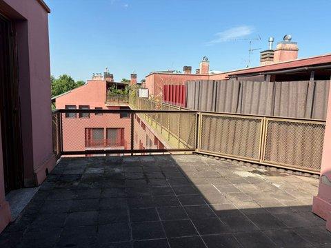 Appartamento su due piani in Via della Cooperazione, 121, Rozzano