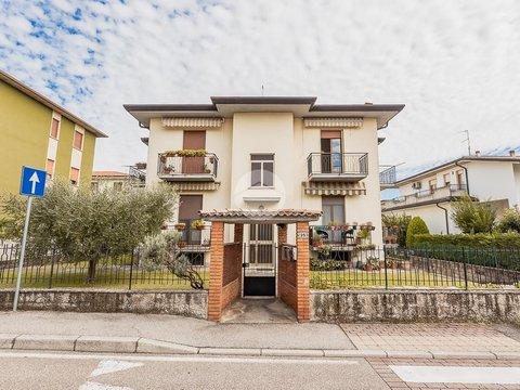 Appartamento in Via Luigi Galvani, 25, Sommacampagna