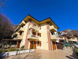 Trilocale in Via Saverio Crisci, 48, Mercogliano