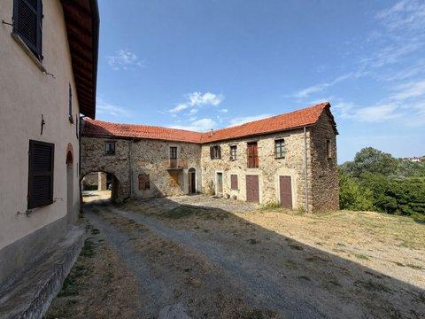 Casale/cascina in Regione Tassito s.n.c, Roccaverano