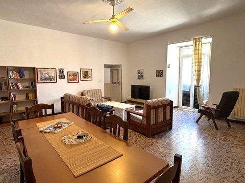 Quadrilocale in Via Faustina, 22, Gaeta