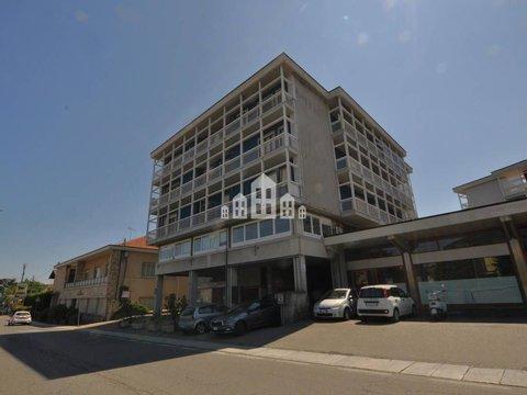 Appartamento in Via Torino, 52, Cuorgnè